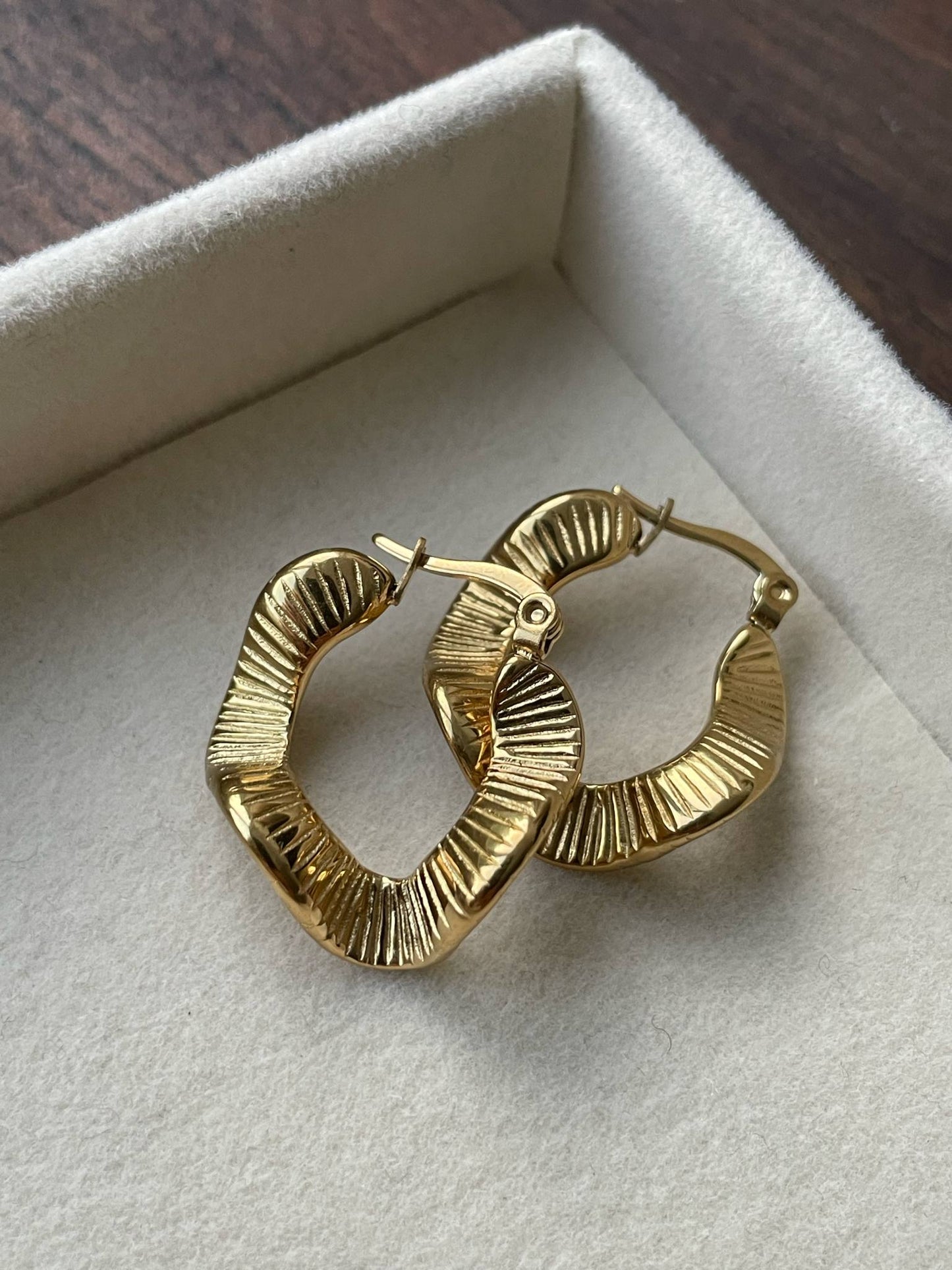 Sun Hoops