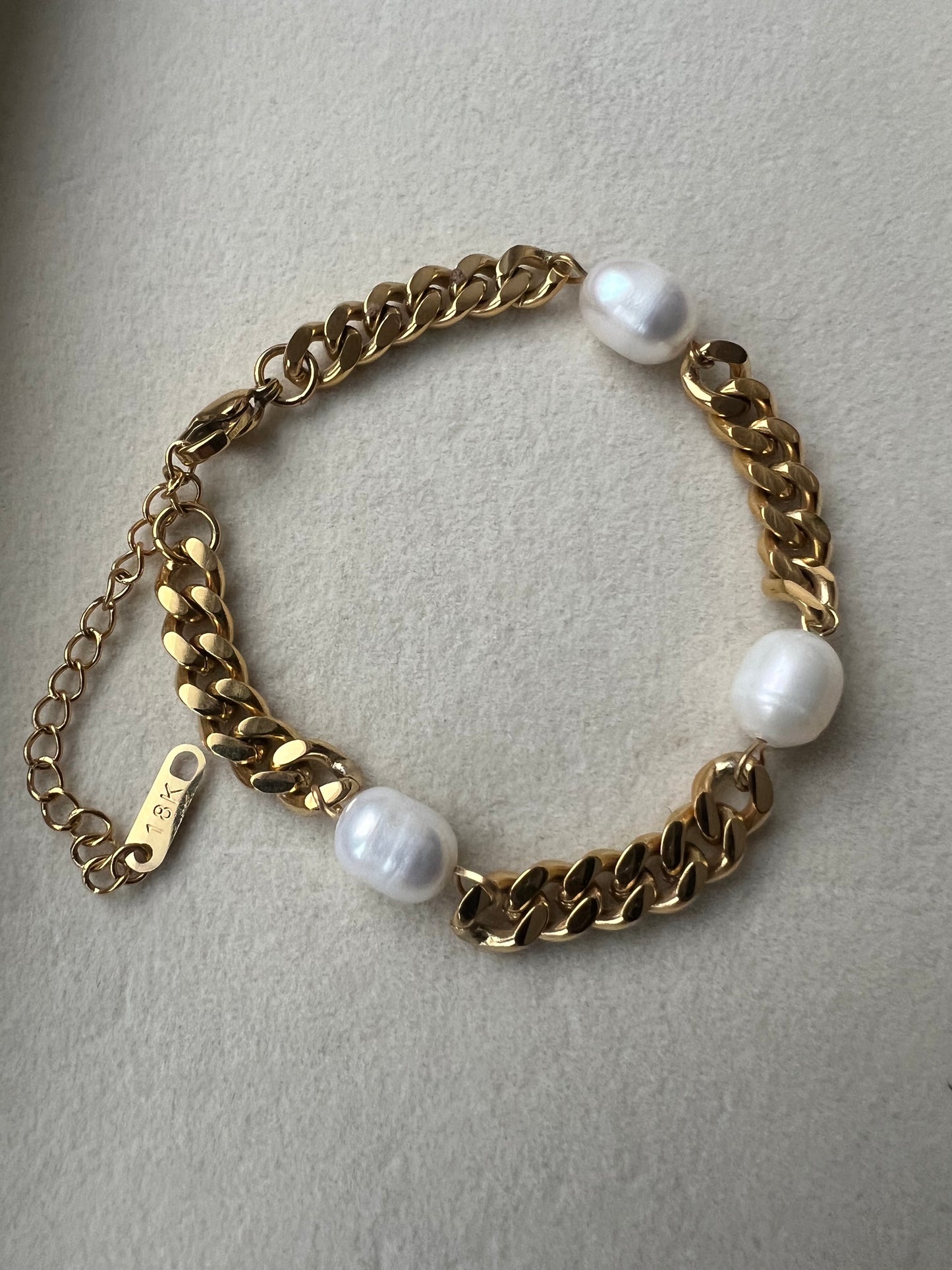 Guld perle armbånd